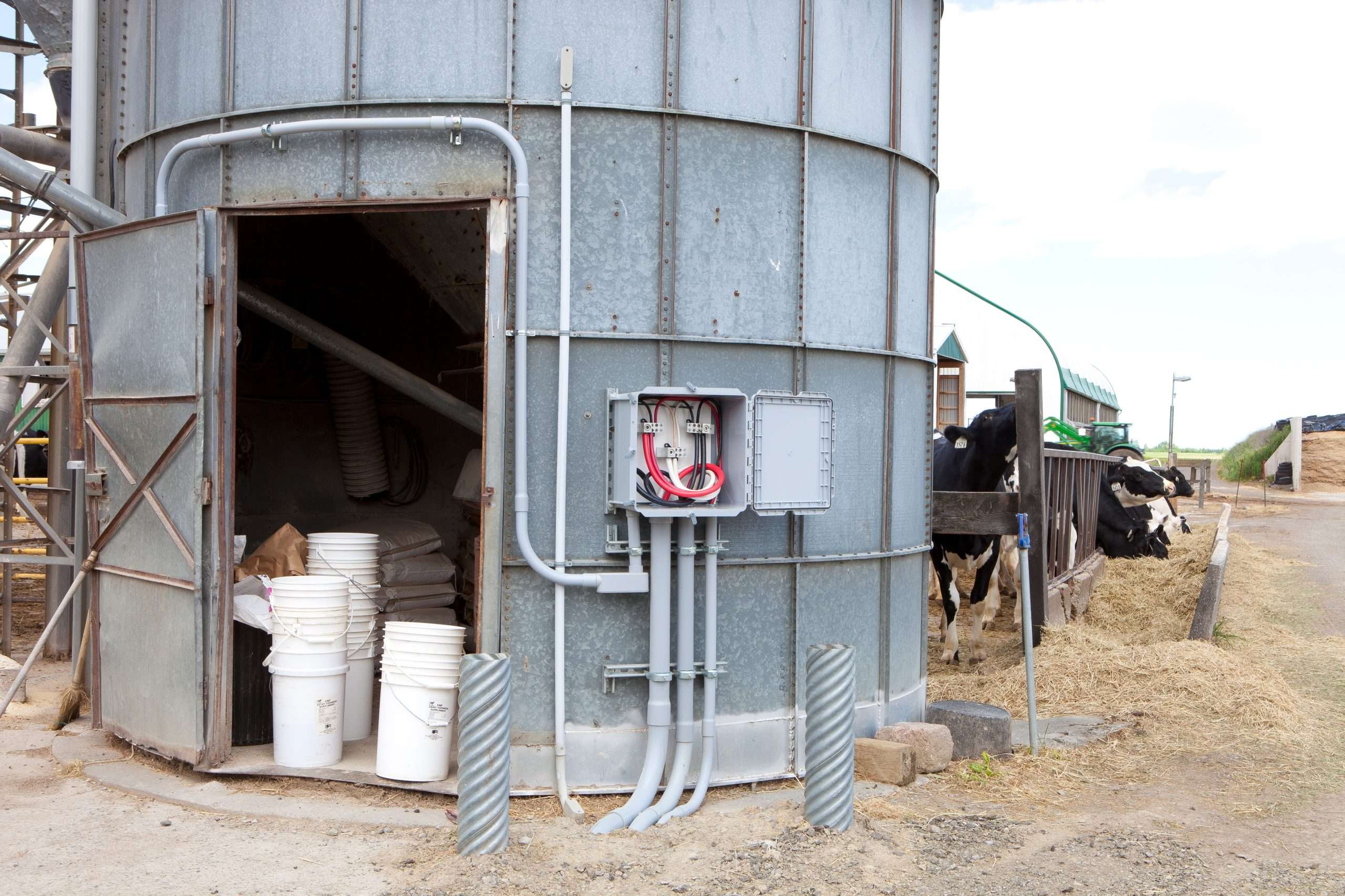 Scepter JBox Installed on the storage silo